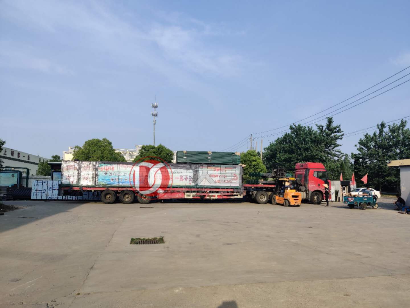 湖南長沙不銹鋼公交站臺持續發貨中