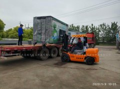 湖南長(zhǎng)沙不銹鋼公交站臺(tái)燈箱繼續(xù)發(fā)貨