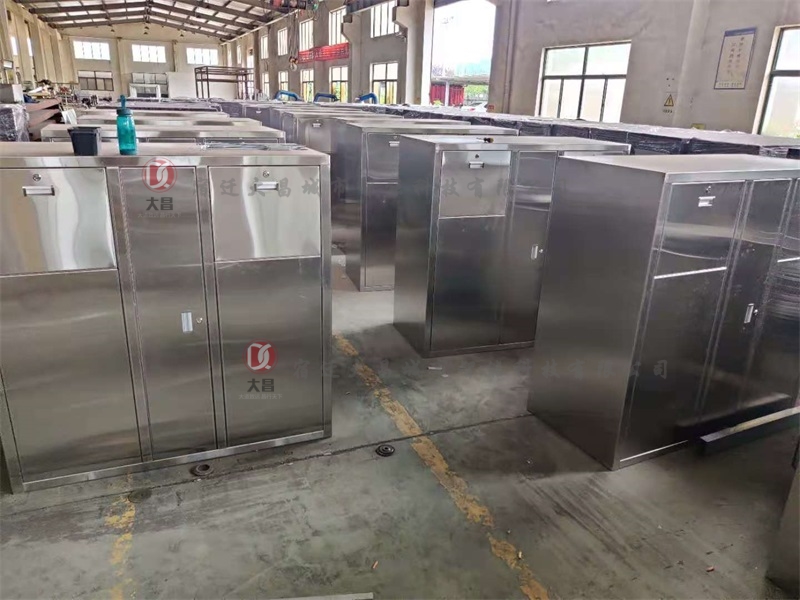 新疆克拉瑪依不銹鋼分類環保箱第四批發貨